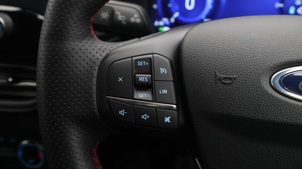 Used Ford Kuga 2022 for sale - 76295460: Photo 25