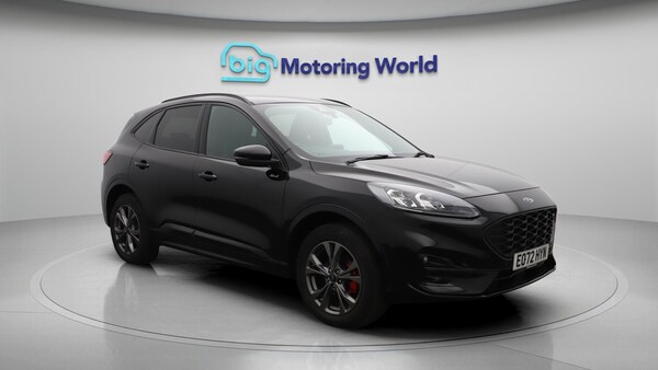 Used Ford Kuga 2022 for sale - 76295460: Photo 2