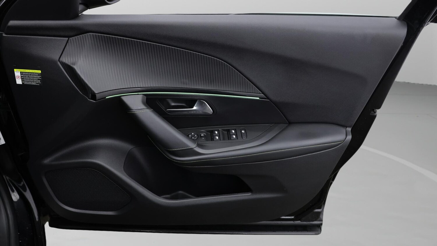 Used Peugeot 2008 2021 for sale - 76561835: Photo 16