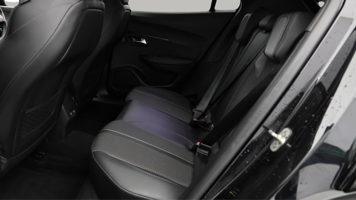 Used Peugeot 2008 2021 for sale - 76561835: Photo 17