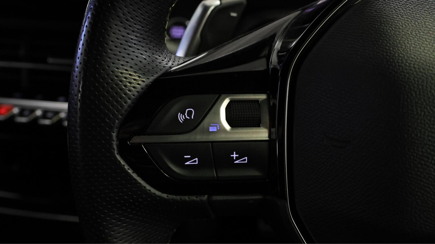 Used Peugeot 2008 2021 for sale - 76561835: Photo 23