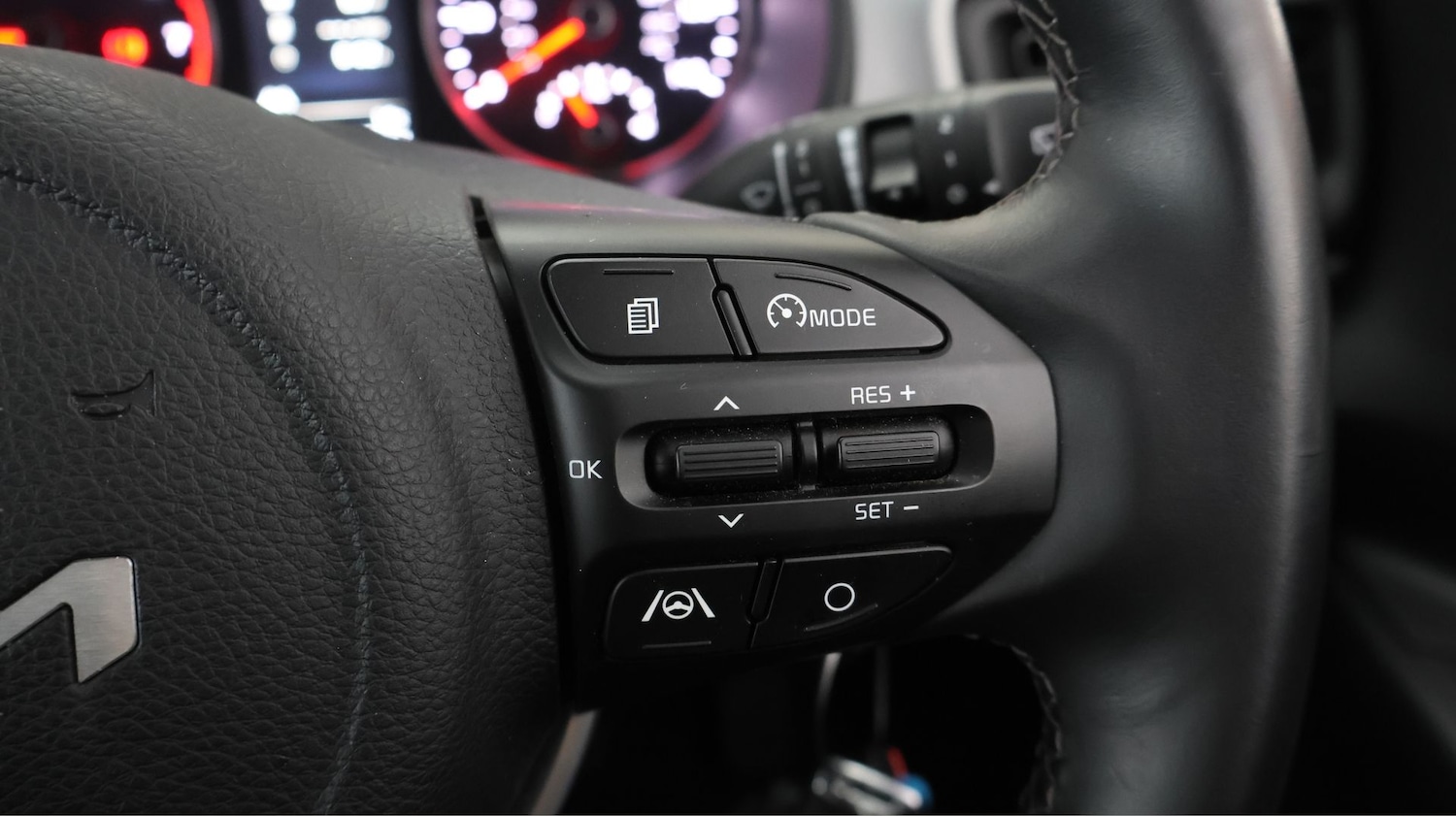 Used Kia Stonic 2023 for sale - 78075167: Photo 20