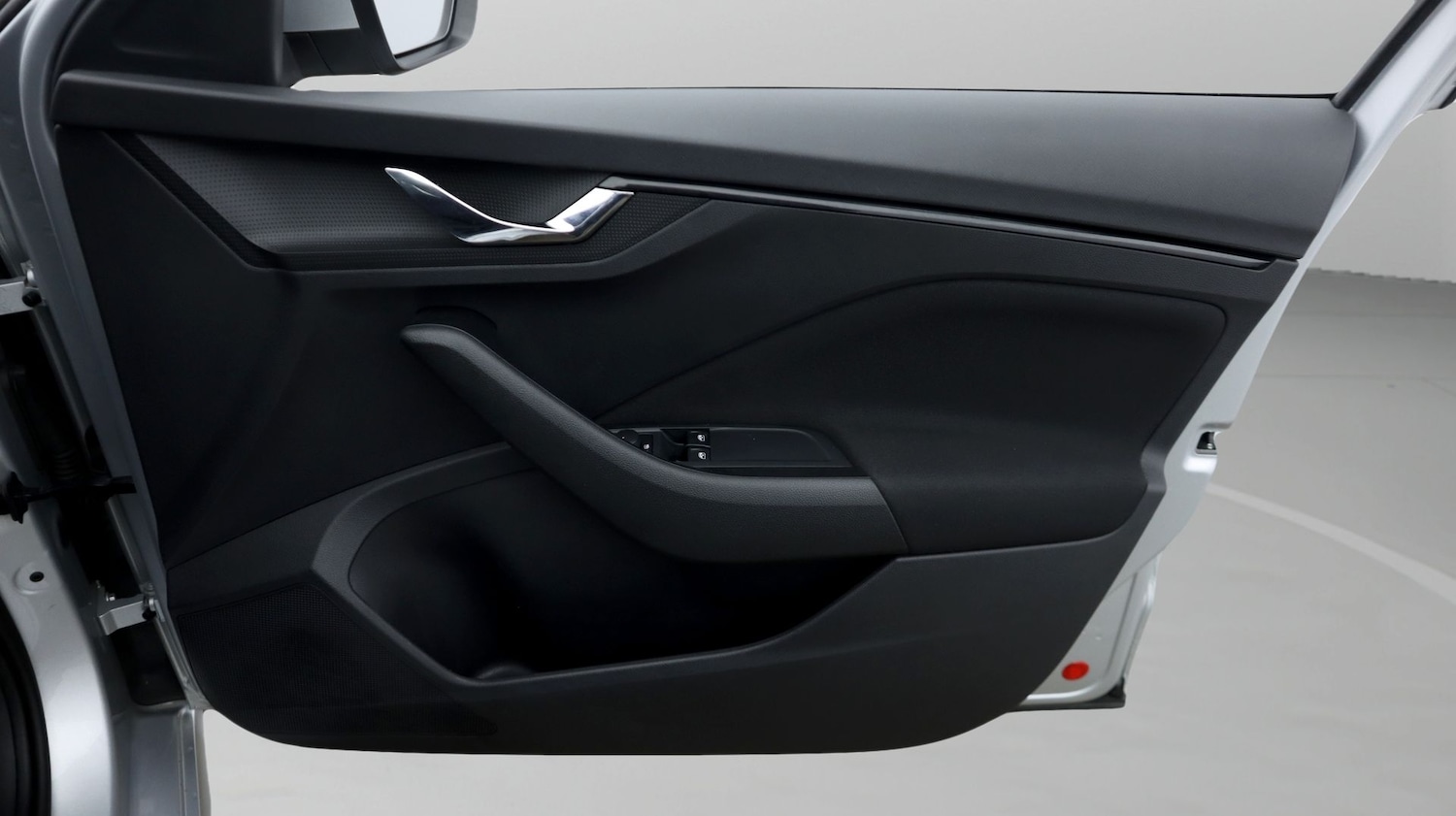 Used Volvo XC40 2021 for sale - 78040417: Photo 15