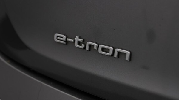 Used Audi e-tron 2021 for sale - 76283990: Photo 21