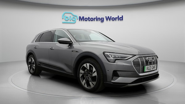 Used Audi e-tron 2021 for sale - 76283990: Photo 2