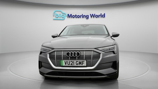 Used Audi e-tron 2021 for sale - 76283990: Photo 3