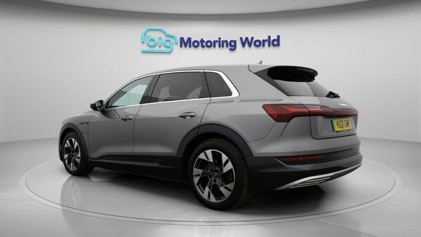 Used Audi e-tron 2021 for sale - 76283990: Photo 6