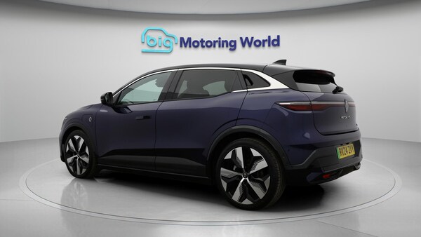 Used Renault Megane E Tech 2024 for sale - 76071889: Photo 6