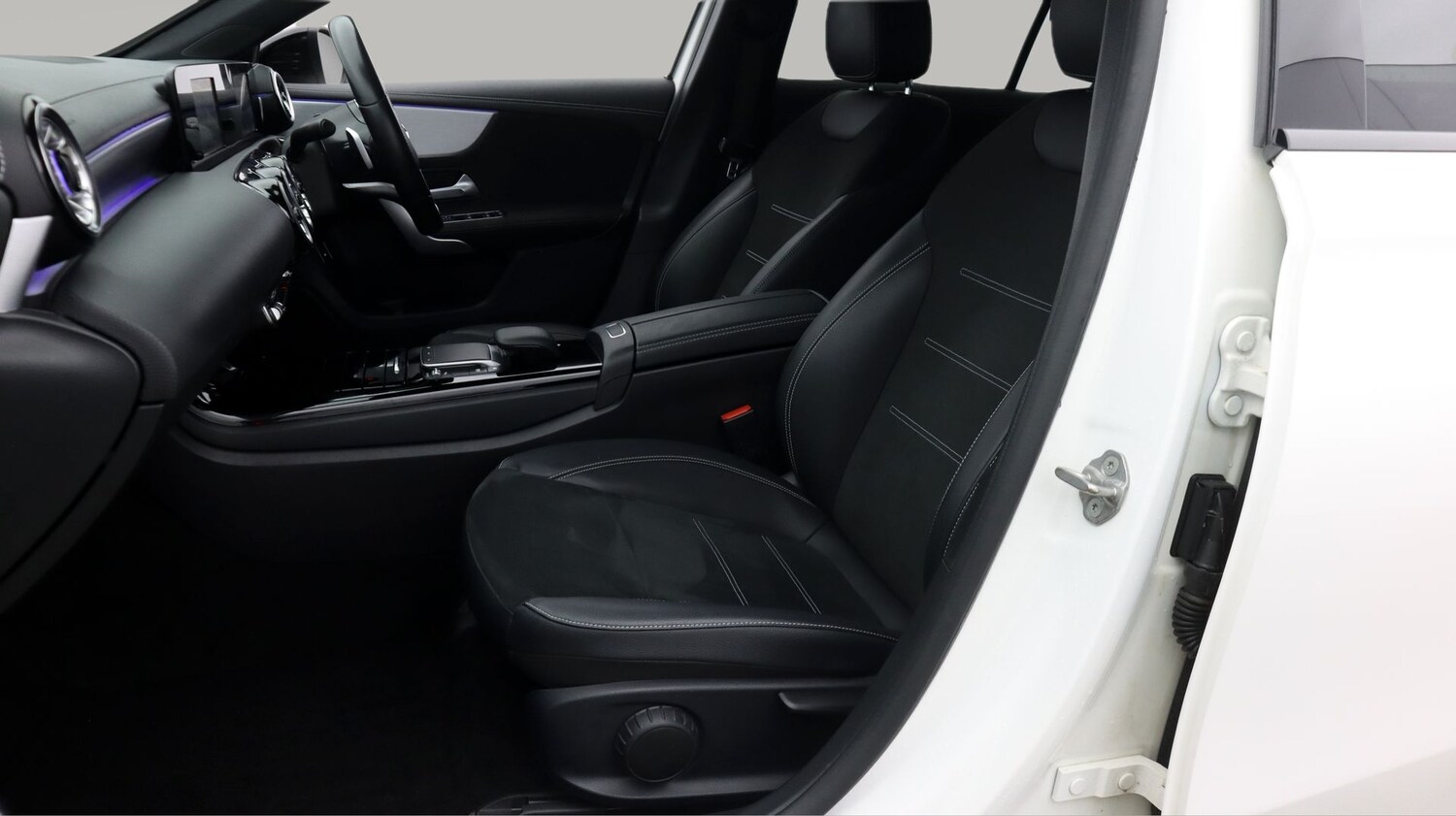 Used Mercedes-Benz A-Class 2021 for sale - 77584895: Photo 14