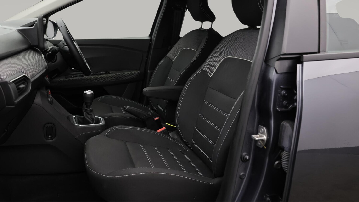 Used Dacia Sandero 2022 for sale - 76307293: Photo 15