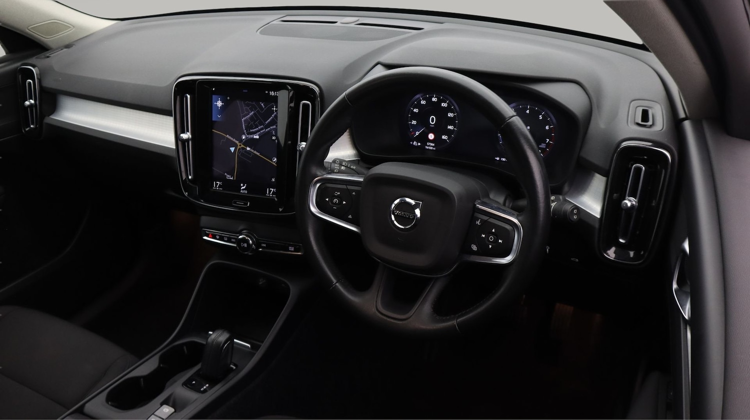 Used Volvo XC40 2021 for sale - 77610200: Photo 9