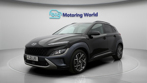 Used Hyundai KONA 2021 for sale - 76214502: Photo 4