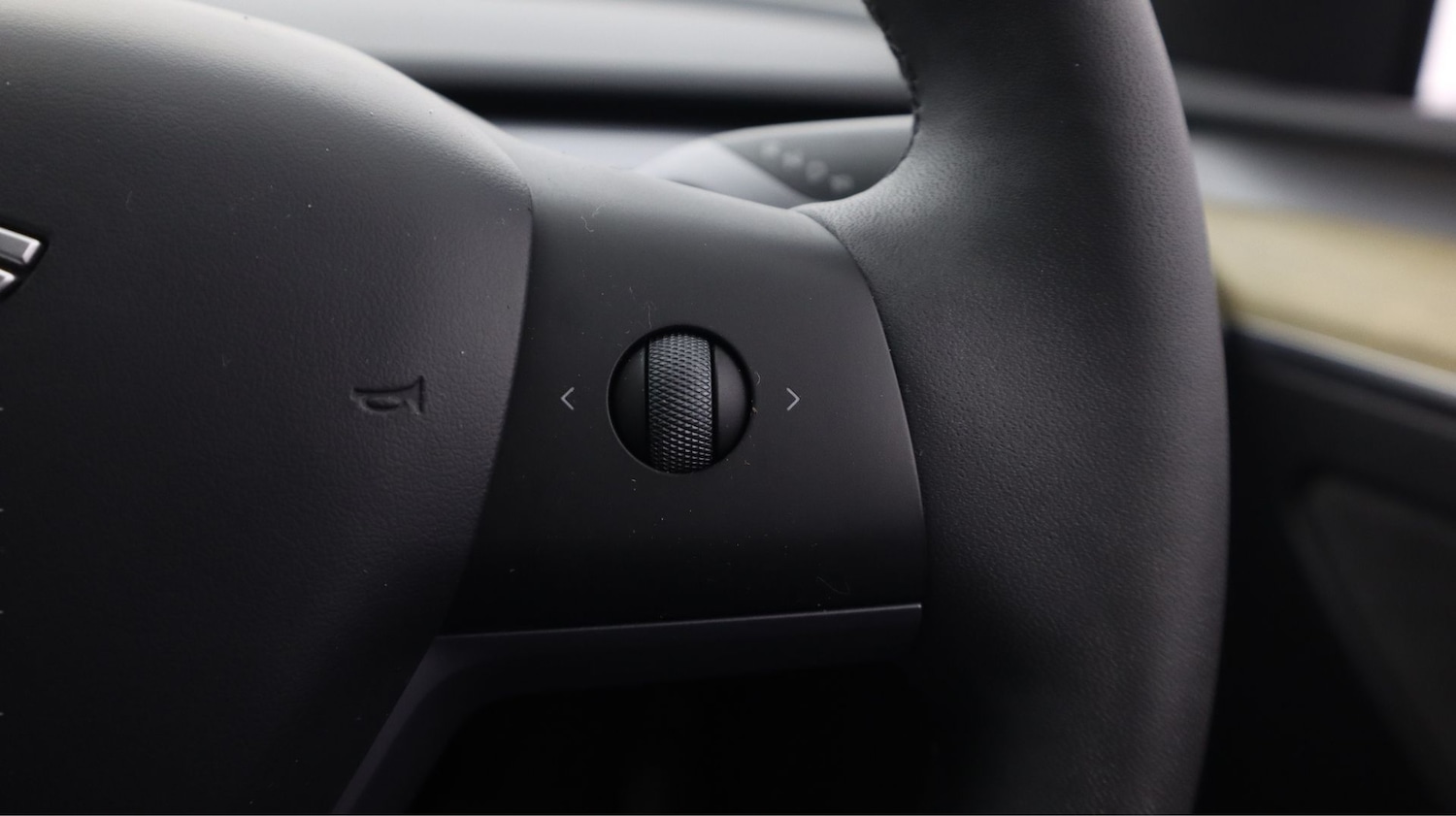 Used Tesla Model Y 2022 for sale - 77385479: Photo 23