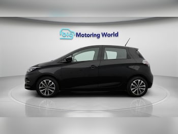 Used Renault Zoe 2022 for sale - 77204020: Photo