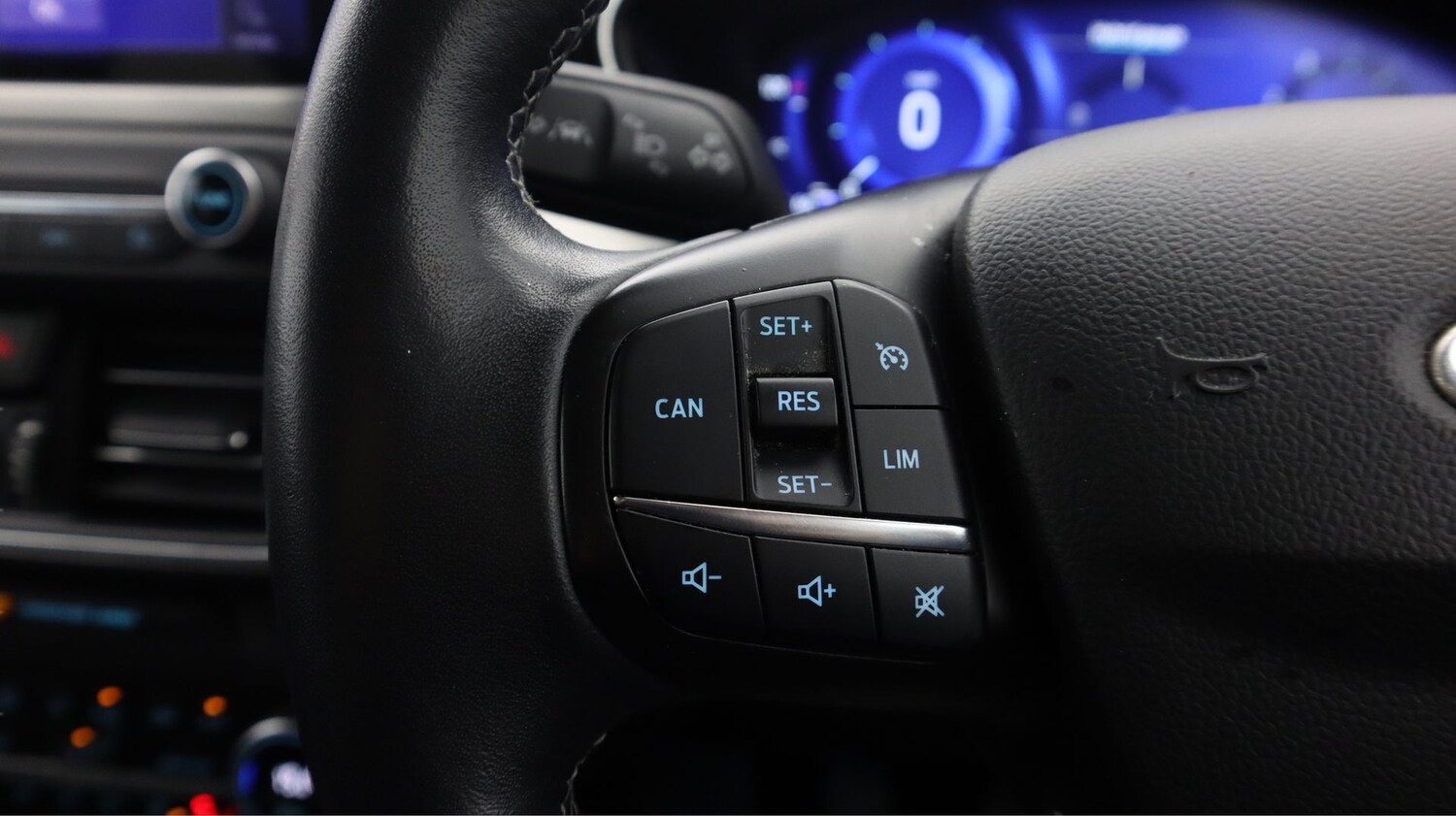 Used Ford Focus 2021 for sale - 77363841: Photo 23