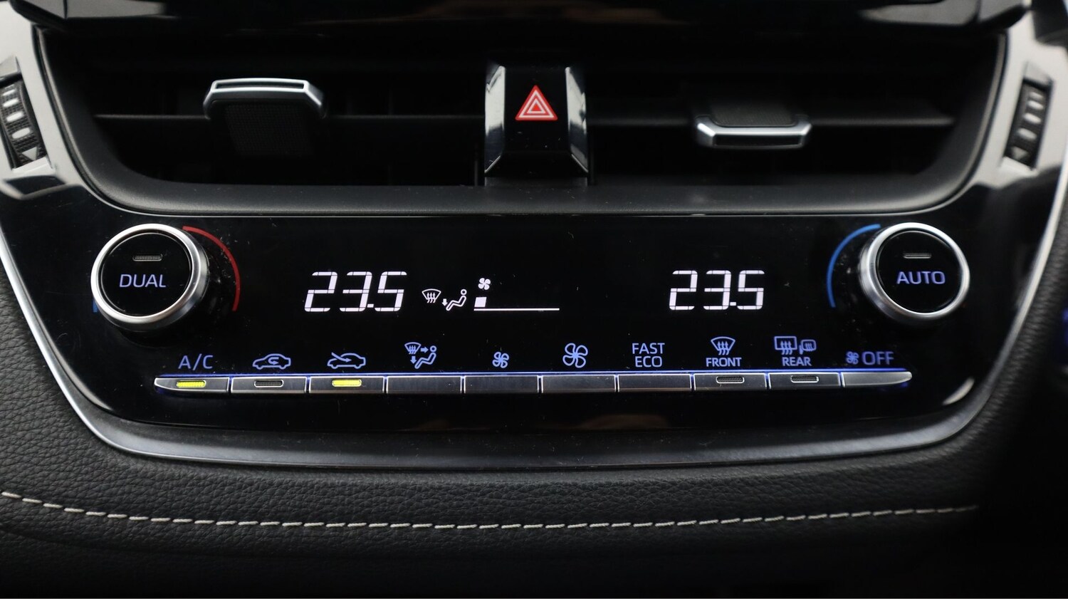 Used Toyota Corolla for sale - 77543745: Photo 12