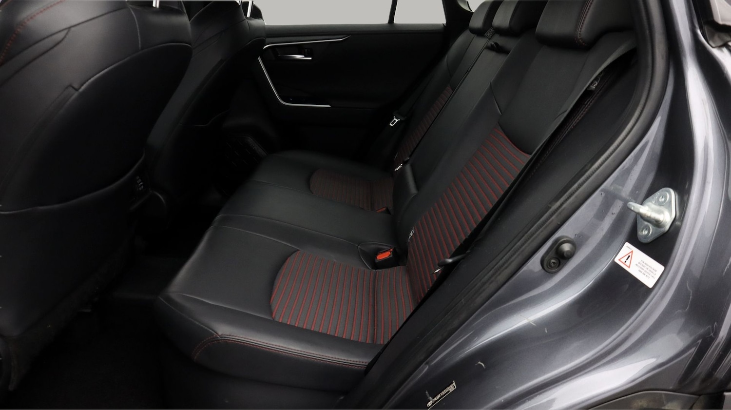 Used Toyota RAV4 2021 for sale - 77487018: Photo 16