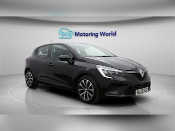 Used Renault Clio 2023 for sale - 78556561: Photo