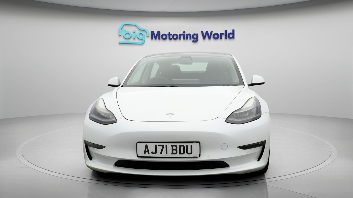 Used Tesla Model 3 2021 for sale - 77515385: Photo 2
