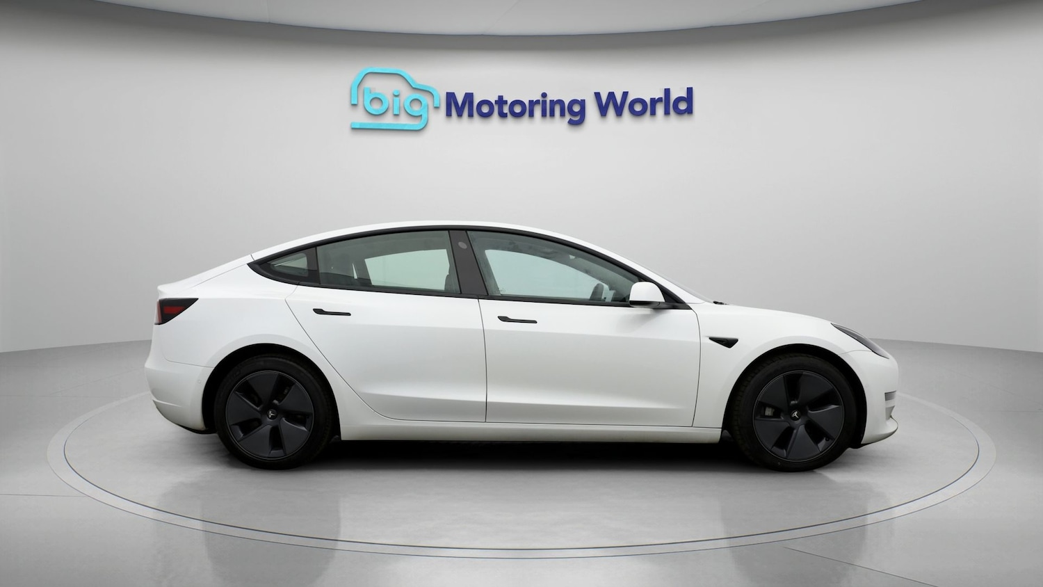 Used Tesla Model 3 2021 for sale - 77515385: Photo 8