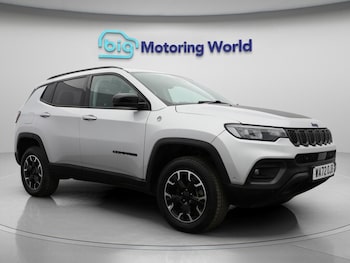 2022 (72) - 1.3 GSE T4 11.4kWh Trailhawk SUV 5dr Petrol Plug-in Hybrid Auto 4xe Euro 6