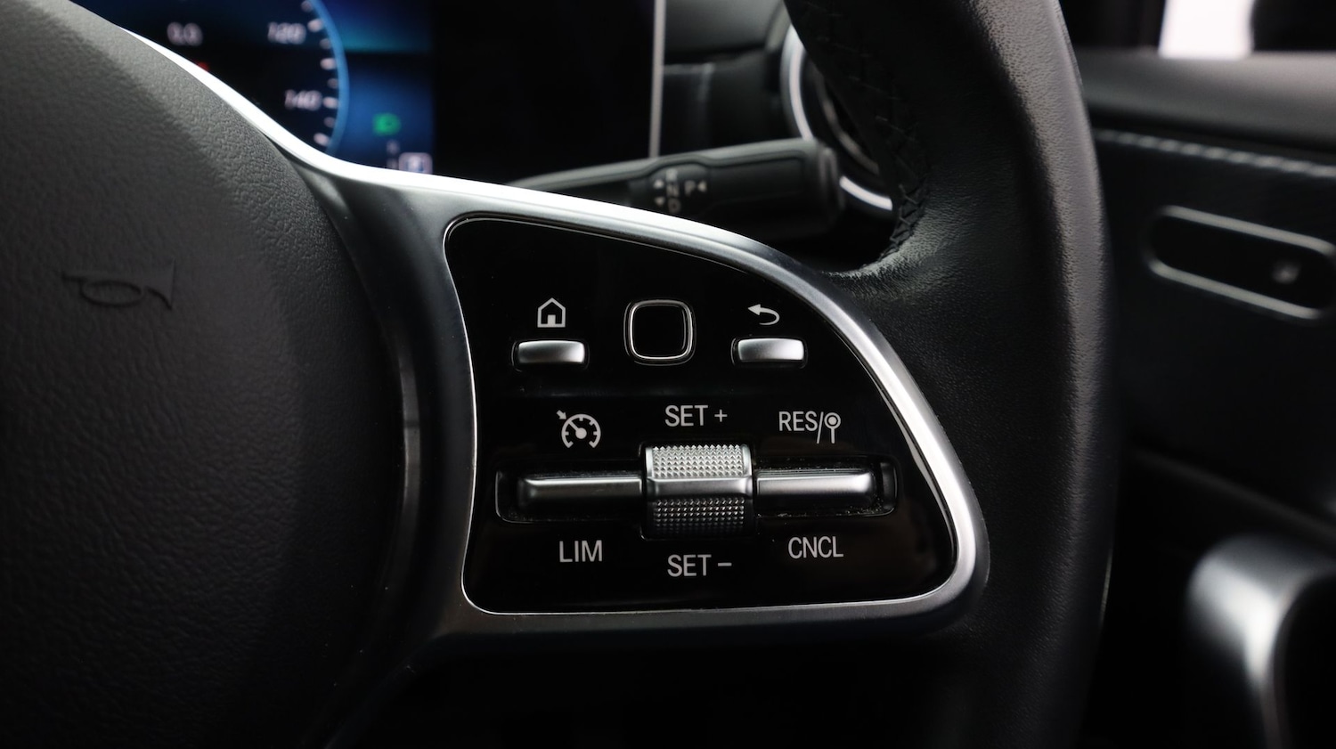 Used Mercedes-Benz A-Class 2019 for sale - 77953756: Photo 21