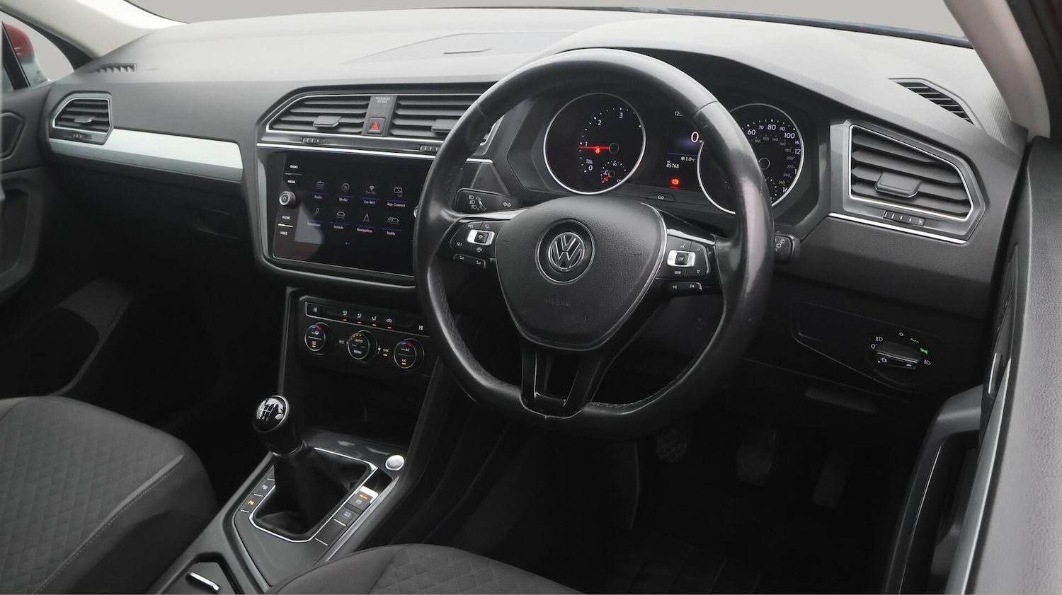 Used Volkswagen Tiguan for sale - 76728285: Photo 10