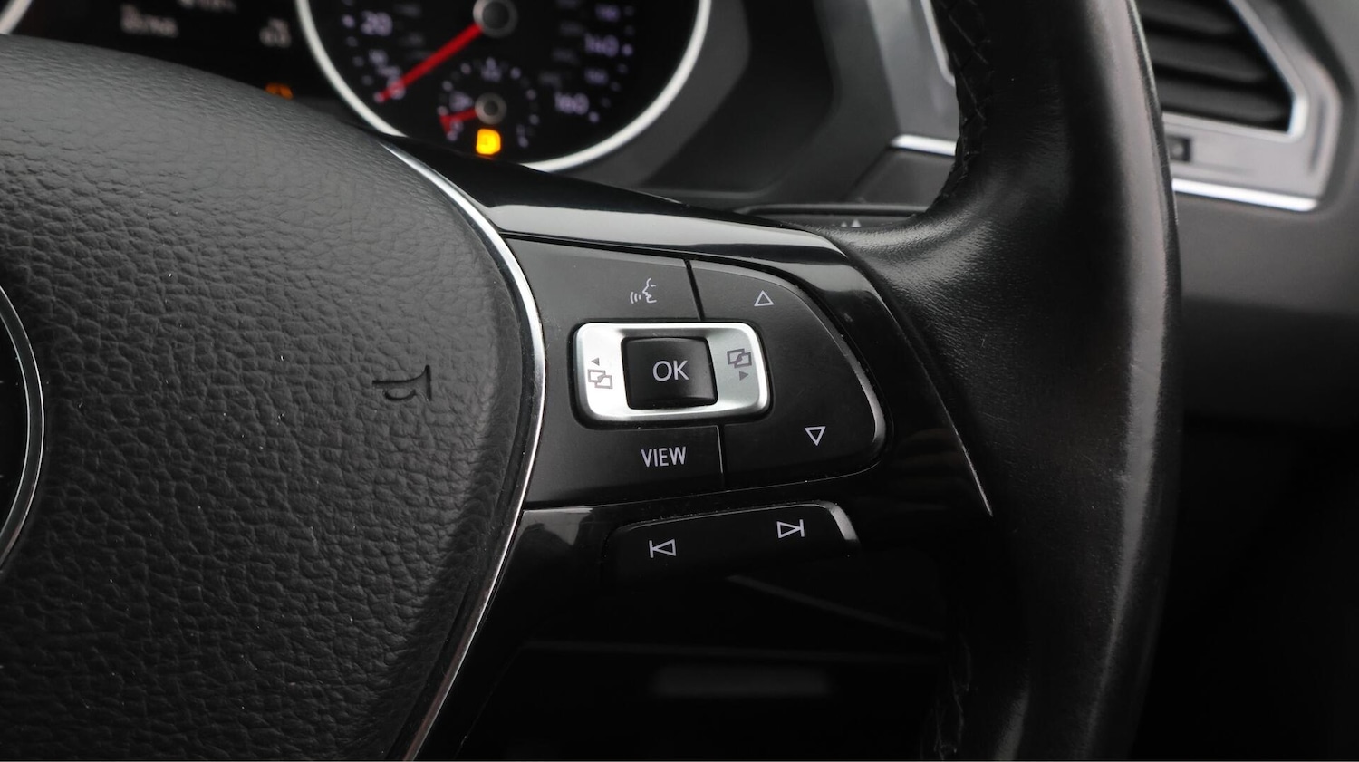 Used Volkswagen Tiguan for sale - 76728285: Photo 24