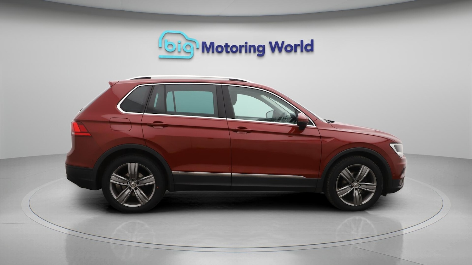 Used Volkswagen Tiguan for sale - 76728285: Photo 9
