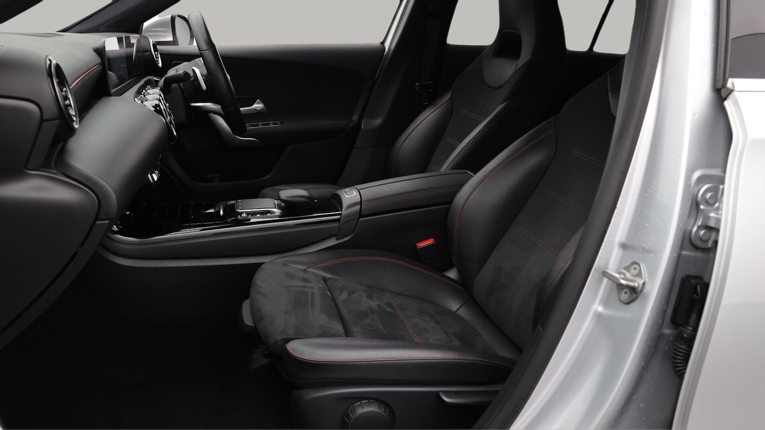Used Mercedes-Benz A-Class 2020 for sale - 76337330: Photo 15