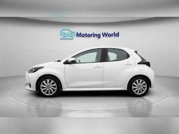 Used Toyota Yaris 2022 for sale - 77595139: Photo
