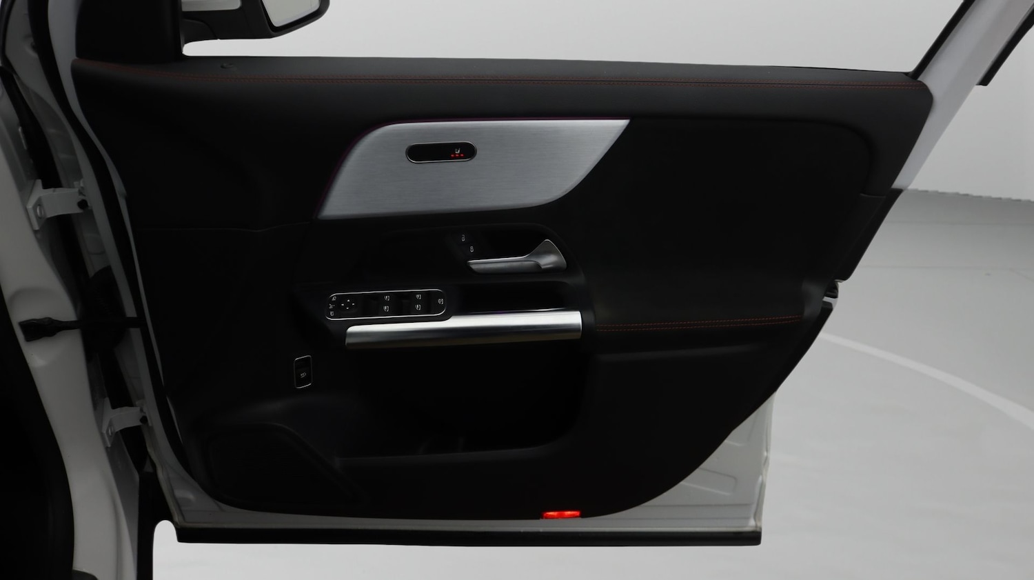 Used Mercedes-Benz EQA 2021 for sale - 77764302: Photo 15