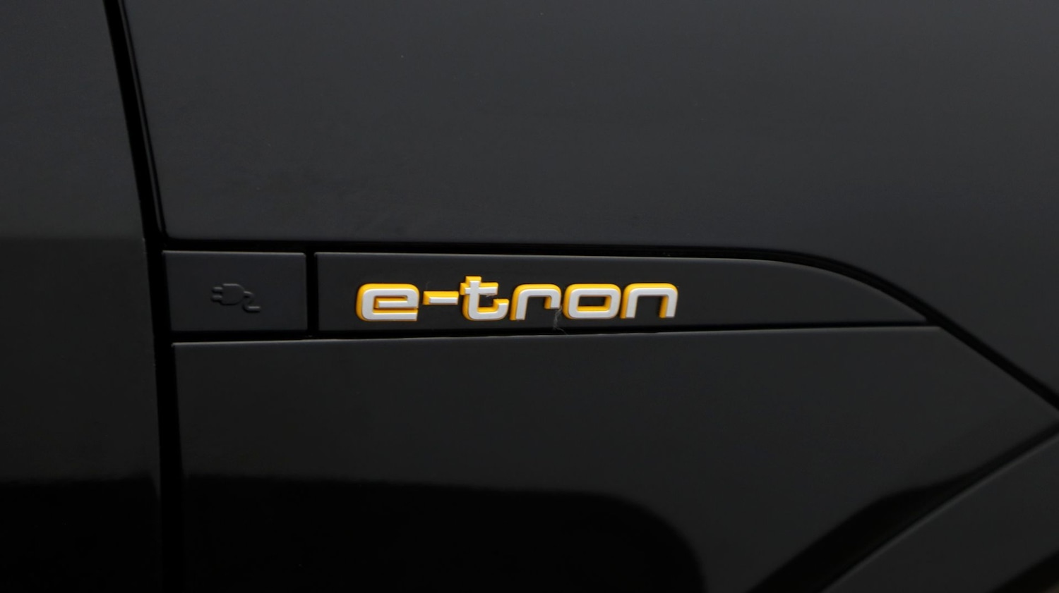 Used Audi e-tron 2023 for sale - 77591518: Photo 21