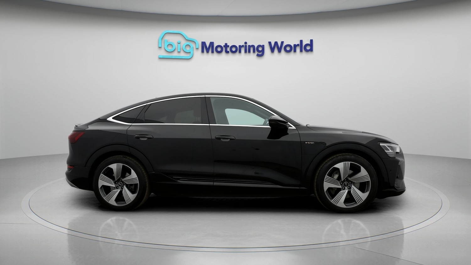 Used Audi e-tron 2023 for sale - 77591518: Photo 8
