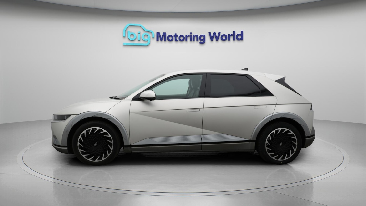 Used Hyundai IONIQ 5 2022 for sale - 76735122: Photo 5