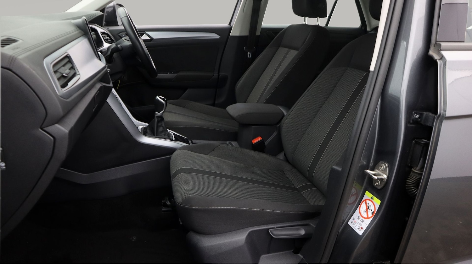 Used Volkswagen T-Roc 2022 for sale - 77417088: Photo 14