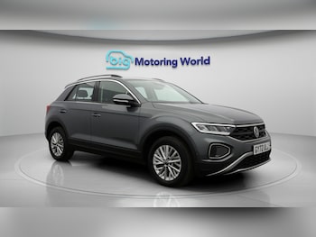 Used Volkswagen T-Roc 2022 for sale - 77417088: Photo