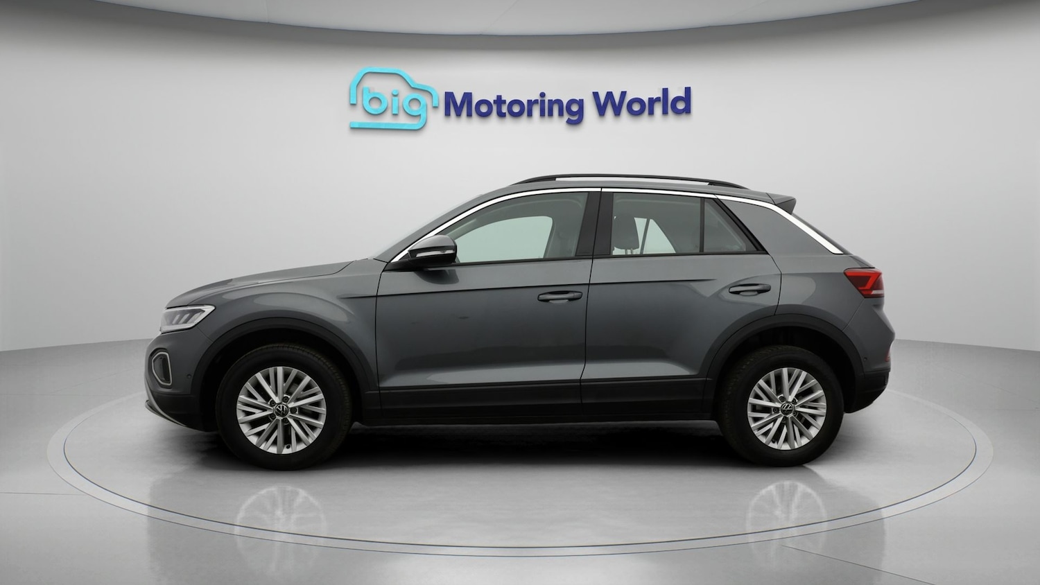 Used Volkswagen T-Roc 2022 for sale - 77417088: Photo 4