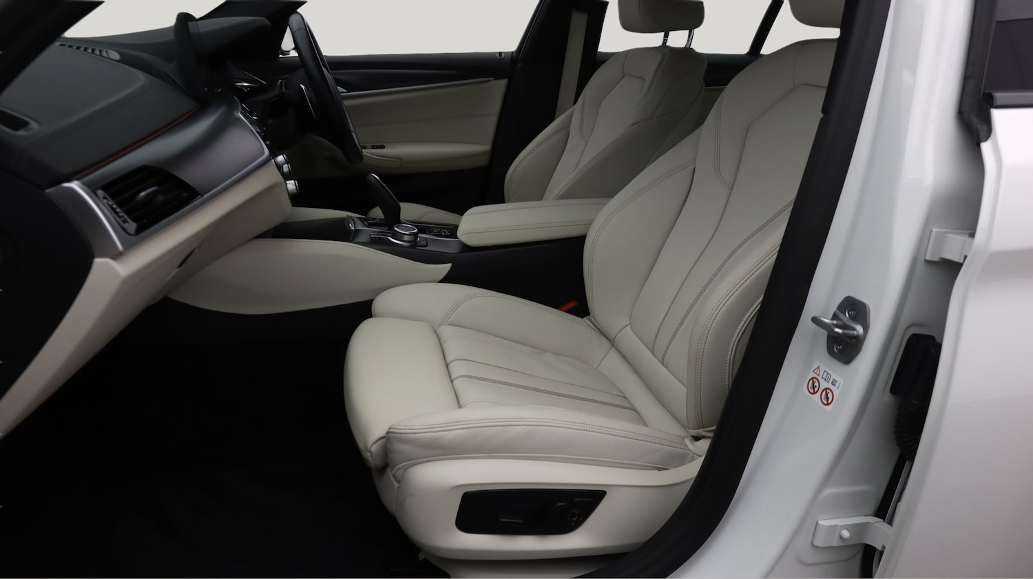 Used BMW 5 Series 2022 for sale - 77689454: Photo 14