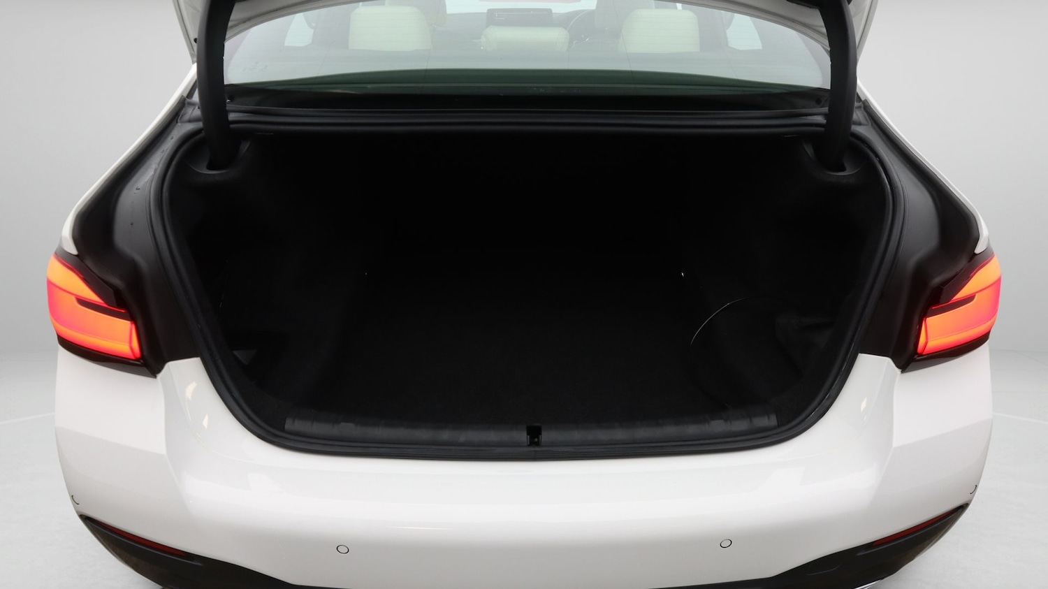 Used BMW 5 Series 2022 for sale - 77689454: Photo 17