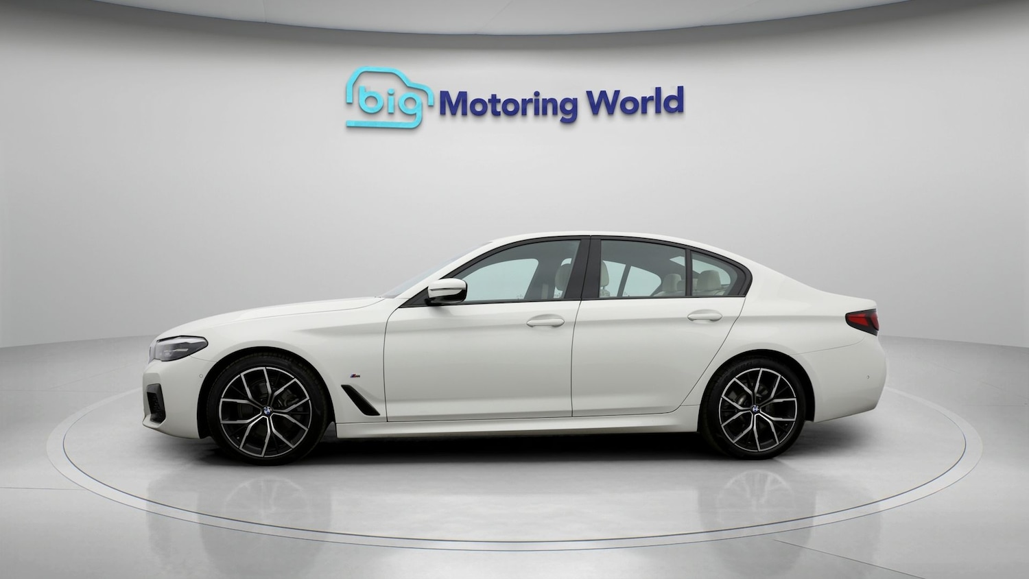 Used BMW 5 Series 2022 for sale - 77689454: Photo 4