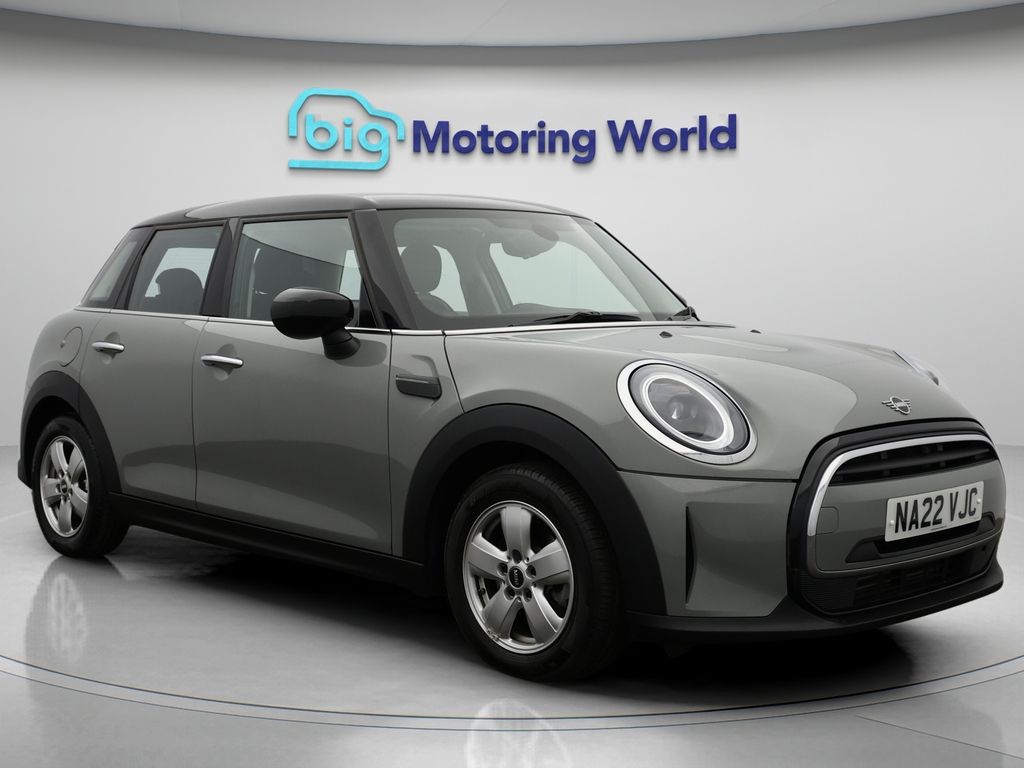Used MINI Hatch 2022 for sale - 76893861: Photo 1