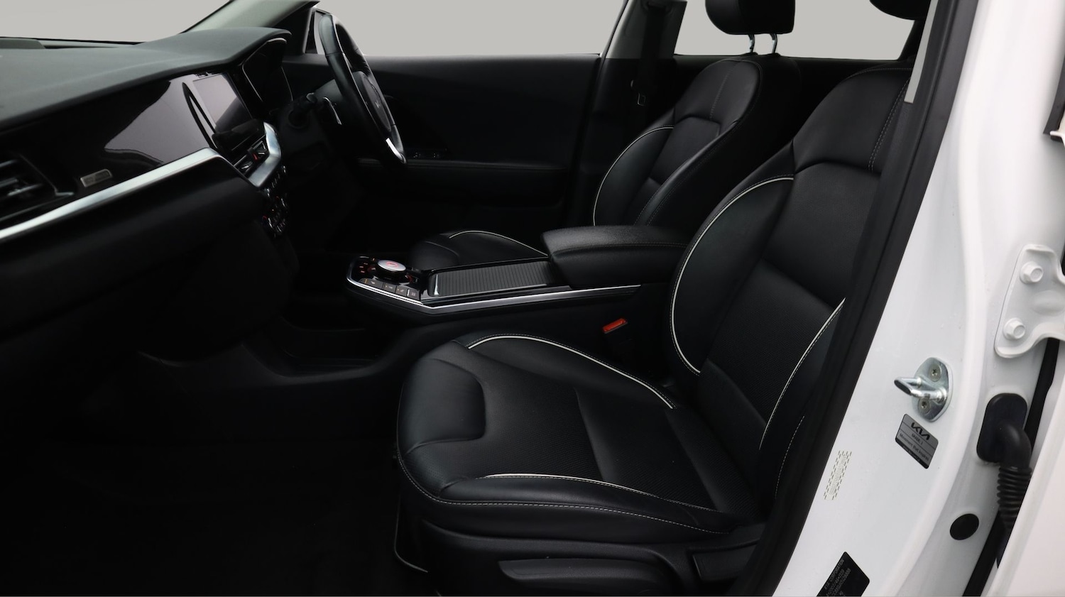 Used Kia Niro 2021 for sale - 77277185: Photo 14