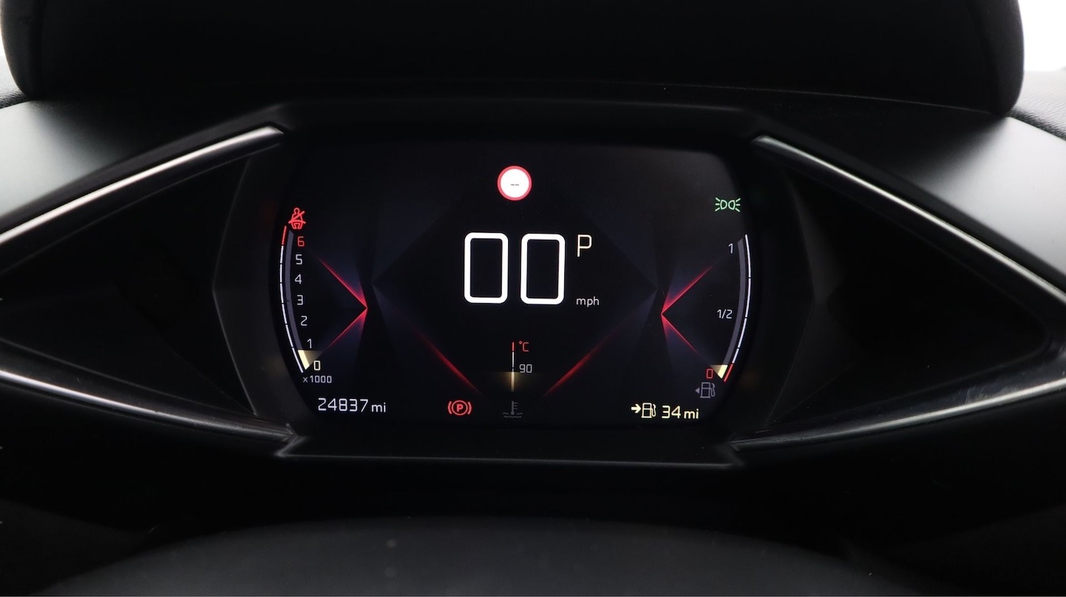 Used DS Automobiles DS 3 Crossback 2022 for sale - 77733064: Photo 10