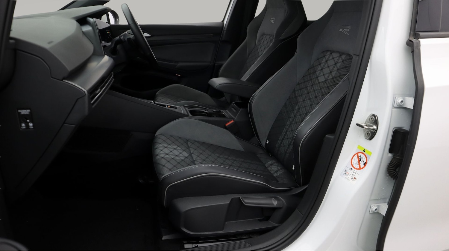 Used Volkswagen Golf for sale - 77750401: Photo 14