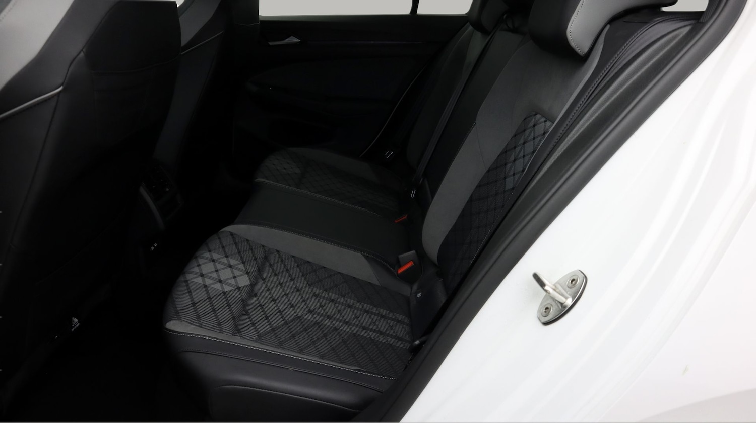 Used Volkswagen Golf for sale - 77750401: Photo 16