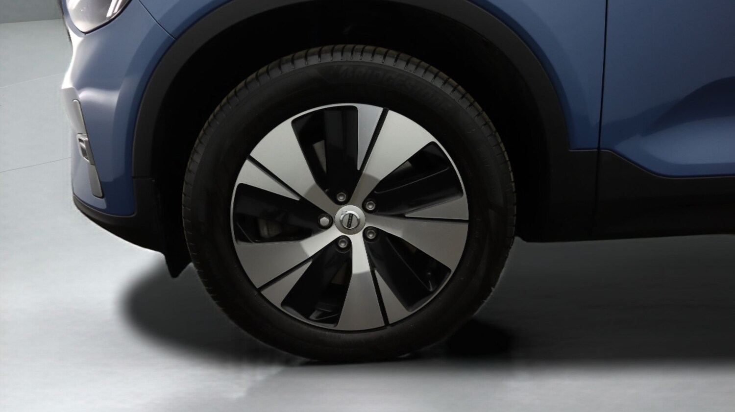 Used Volvo XC40 2023 for sale - 77248363: Photo 18