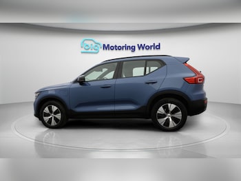 Used Volvo XC40 2023 for sale - 77248363: Photo