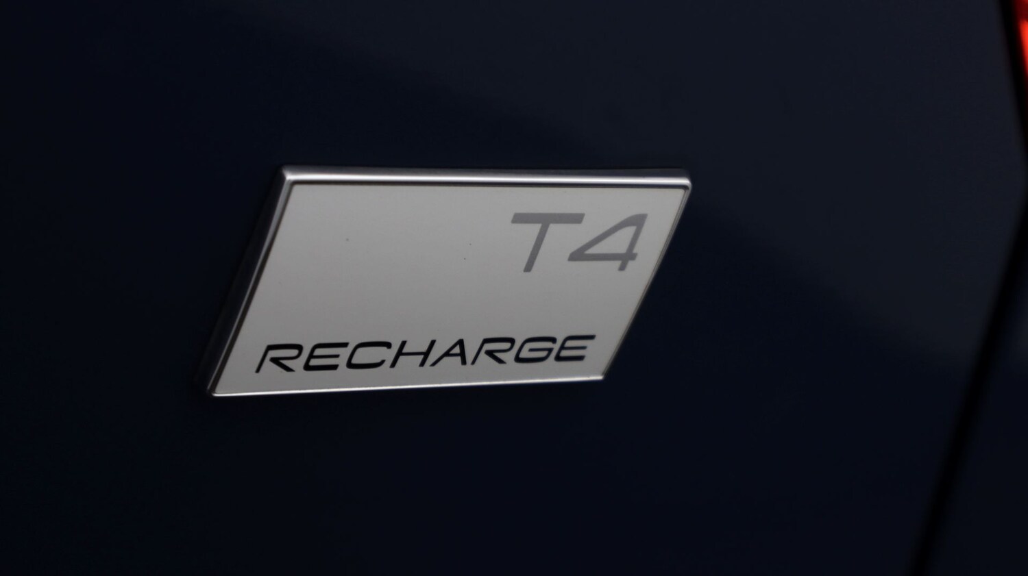 Used Volvo XC40 2023 for sale - 77248363: Photo 24