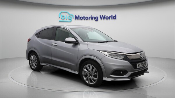 Used Honda HR-V 2020 for sale - 76315004: Photo 2